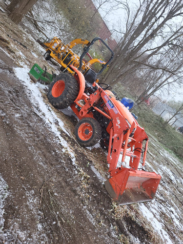 Kubota 4WD 32HP Diesel Tractor